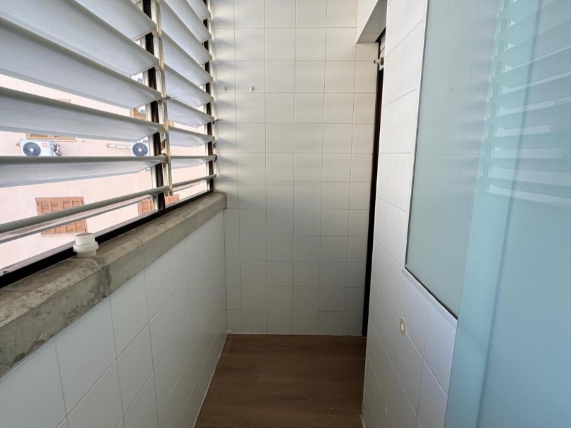 Terrassa de Pis de lloguer en  Palma de Mallorca amb Aire condicionat, Calefacció i Parquet