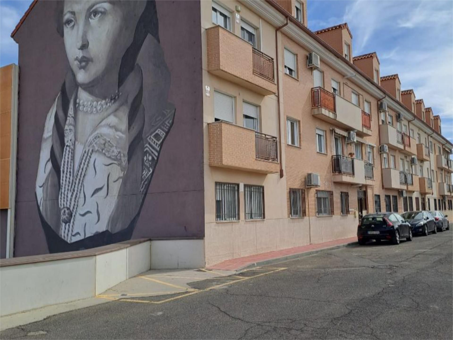 Vista exterior de Piso en venta en Torrijos con Aire acondicionado, Calefacción y Trastero