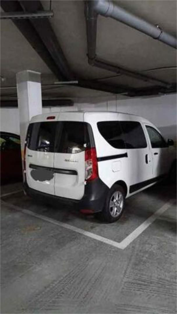 Aparcament de Garatge de lloguer en Pontevedra Capital 