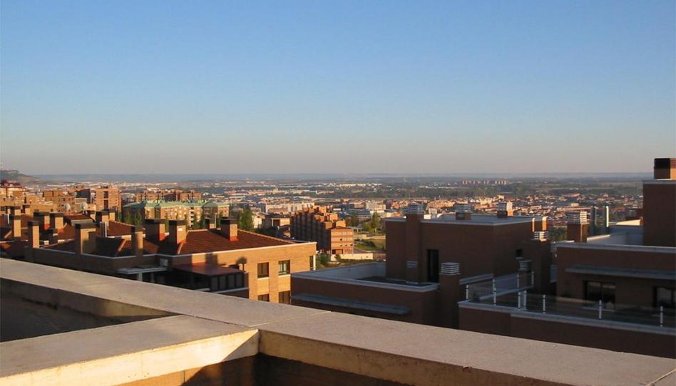Foto 1 de Àtic en venda a Calle de Manuel Azaña, 15, Parquesol, Valladolid