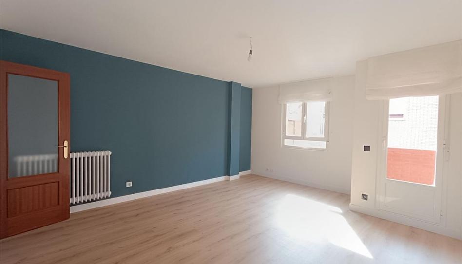 Flat for sale in Calle Vegarada, 6, La Asunción - La Inmaculada, León - image 1 Photo 1 of Flat for sale in Calle Vegarada, 6, La Asunción - La Inmaculada, León