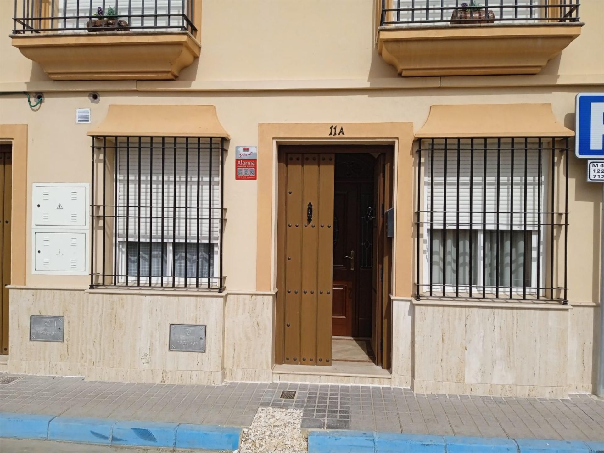 Vista exterior de Planta baixa en venda en Palma del Río amb Aire condicionat
