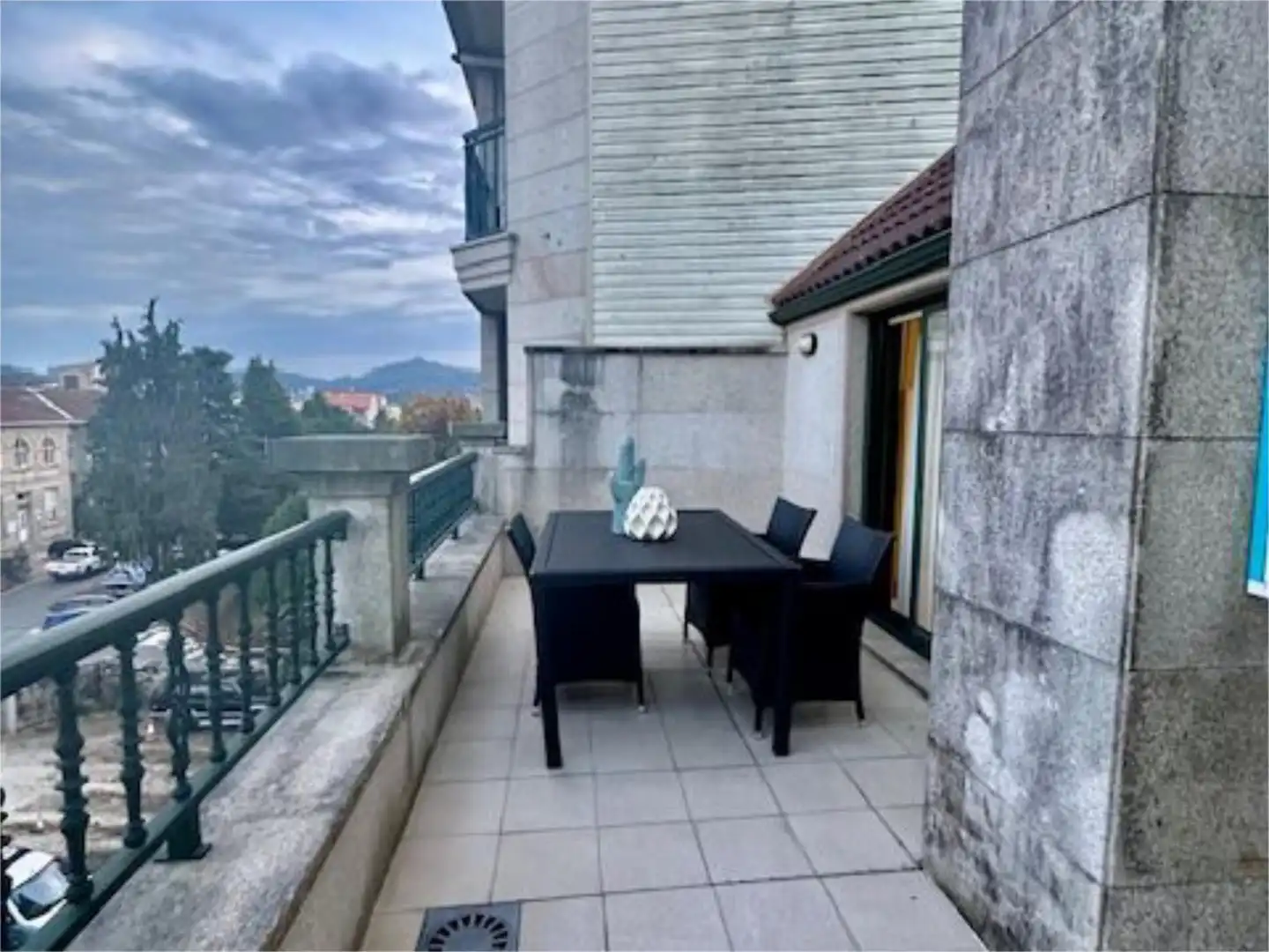 Piso en venta en Avenida Juan Carlos I, 35, Vilagarcía Terraza de Piso en venta en Vilagarcía de Arousa con Calefacción, Parquet y Terraza