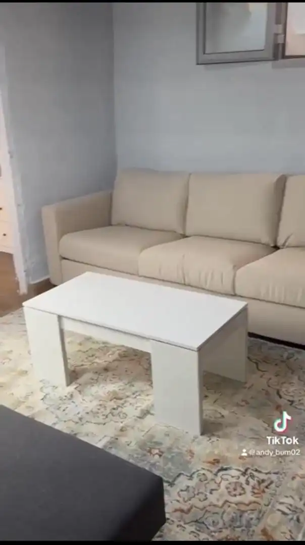 Finca rústica en venta en Plaza Constitución, 4, Navahermosa Sala de estar de Finca rústica en venta en Navahermosa con Jardín privado, Terraza y Trastero