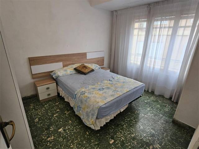 Piso en Alquiler en Calle Dagniol, 10 en Carolinas Bajas