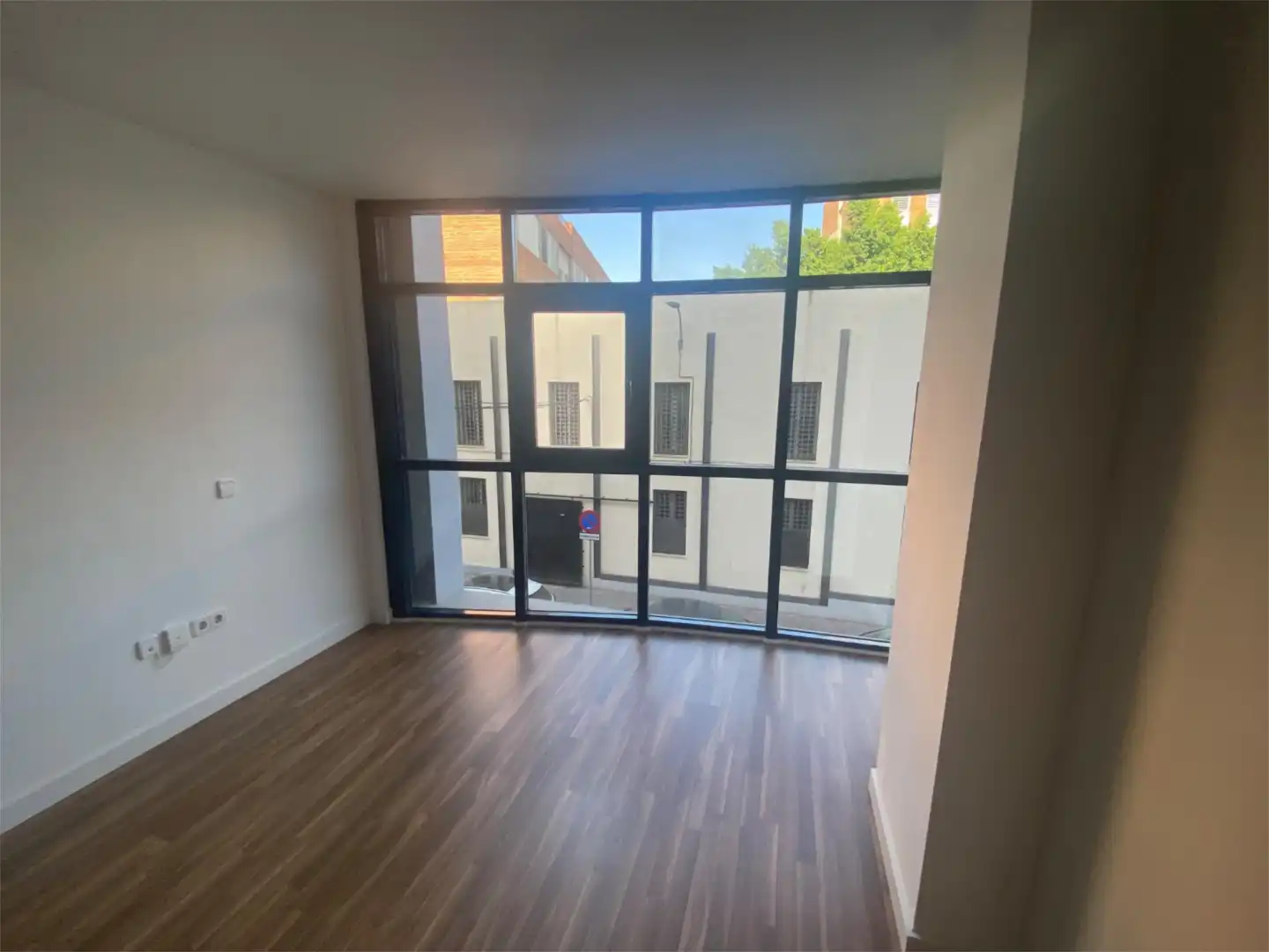 Bedroom of Flat for sale in Sevilla  with Air Conditioner, Heating and Parquet flooring
