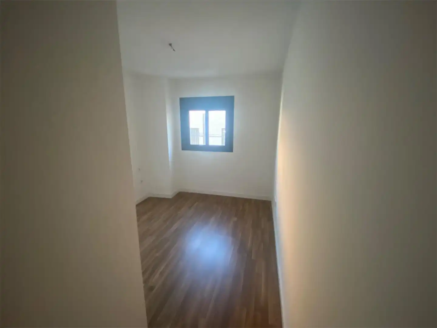 Bedroom of Flat for sale in Sevilla  with Air Conditioner, Heating and Parquet flooring