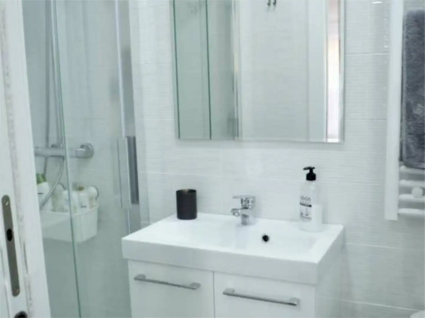 Apartamento de alquiler en Calle Torrenueva, 6, Úbeda Baño de Apartamento de alquiler en Úbeda con Aire acondicionado, Calefacción y Parquet