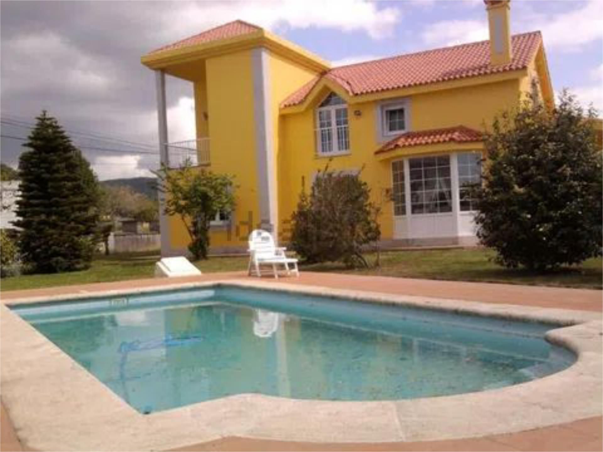 House or chalet to rent in Castido, 21, Valdoviño