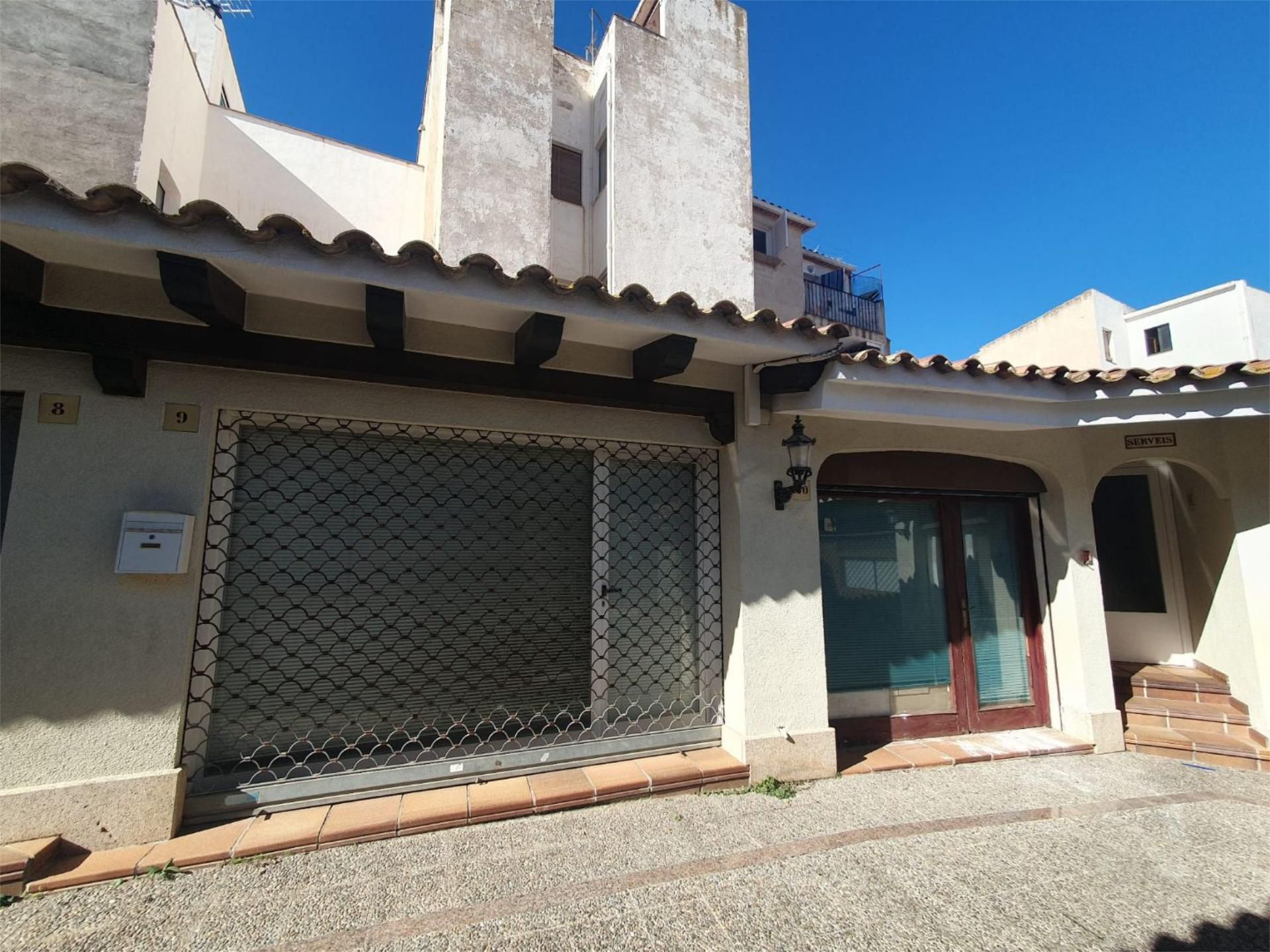 Vista exterior de Local en venda en Tossa de Mar amb Aire condicionat