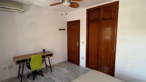 Foto 3 de Casa adosada per a compartir a Calle María Goyri, 60, Angustias - Chana - Encina, Granada