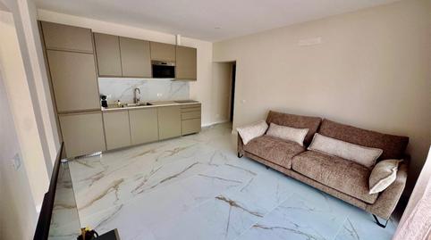 Piso de alquiler en Avenida Colibrí, 60, Palm - Mar, Arona - imagen 2 Foto 2 de Piso de alquiler en Avenida Colibrí, 60, Palm - Mar, Arona