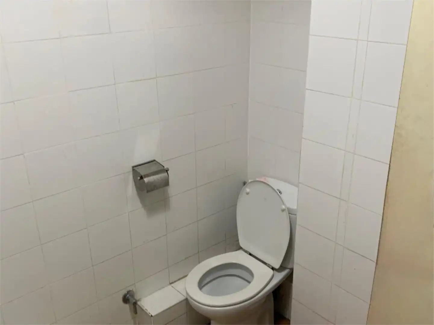 Local de alquiler en Harategi Zahar Kalea, 1, Casco Viejo Baño de Local de alquiler en Bilbao