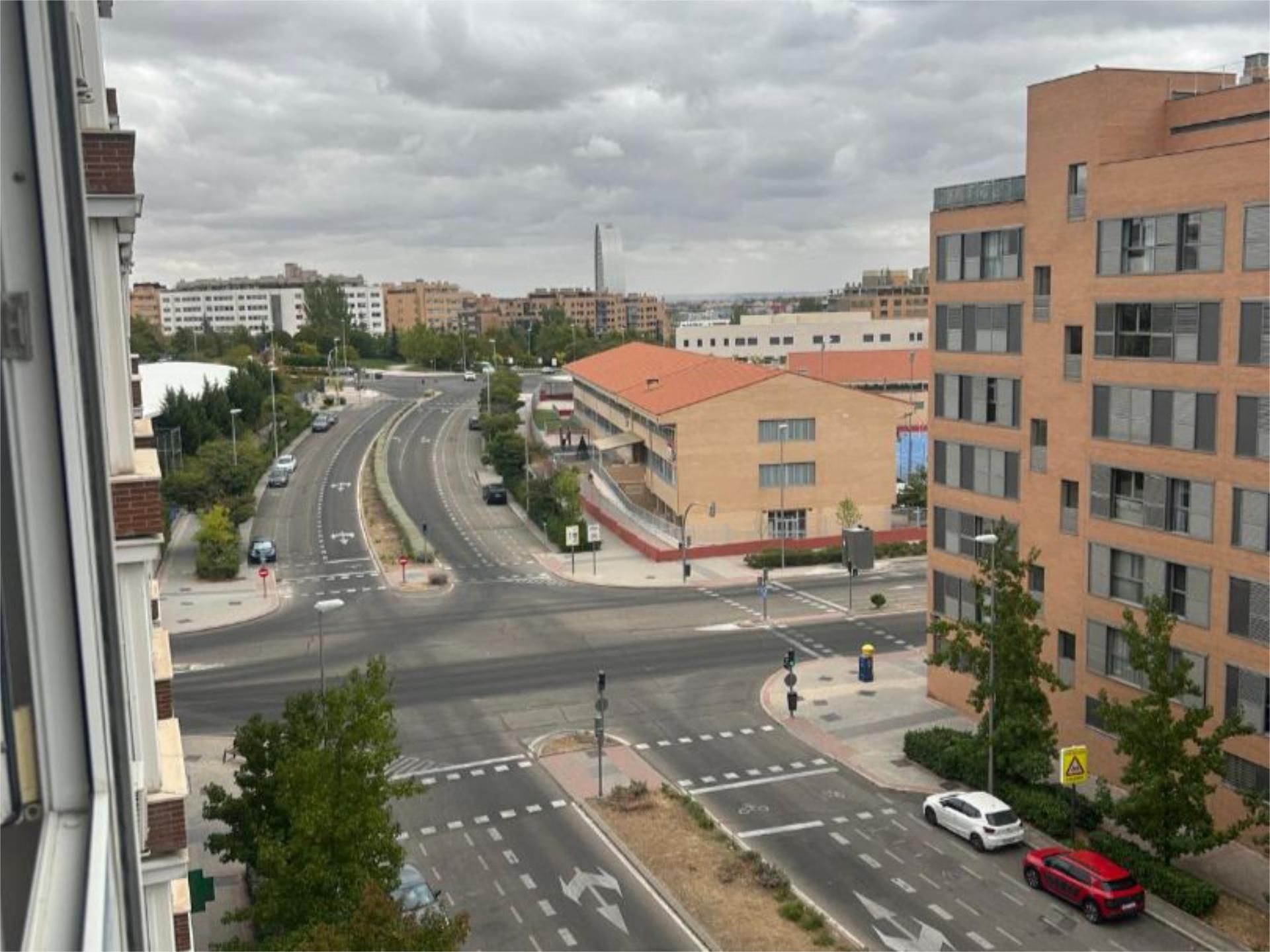 Exterior view of Flat for sale in  Madrid Capital  with Air Conditioner, Terrace and Swimming Pool