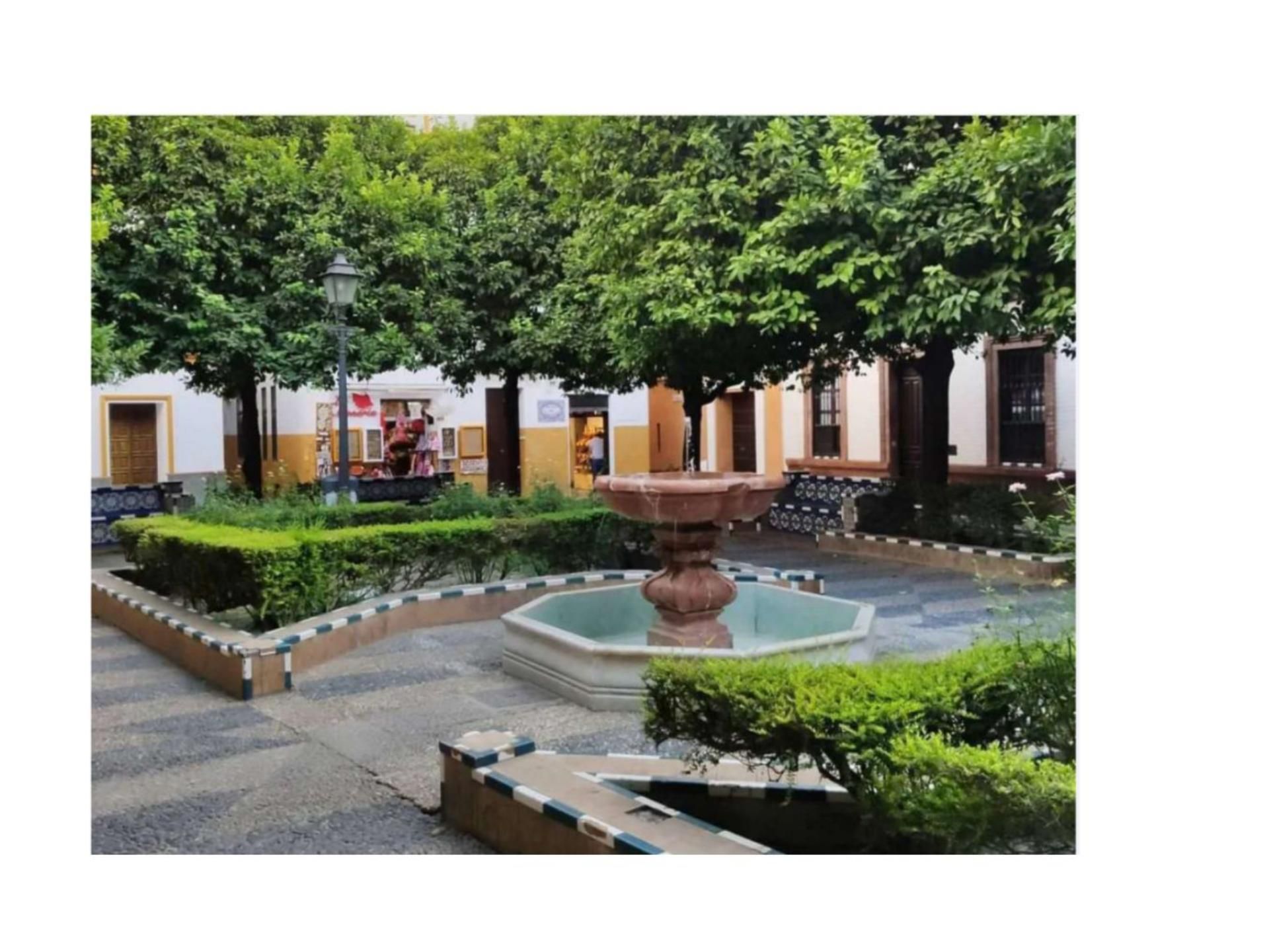 Flat for sale in Plaza Jesús de la Pasión, 9, Alfalfa - Santa Cruz Exterior view of Flat for sale in  Sevilla Capital  with Air Conditioner, Heating and Terrace