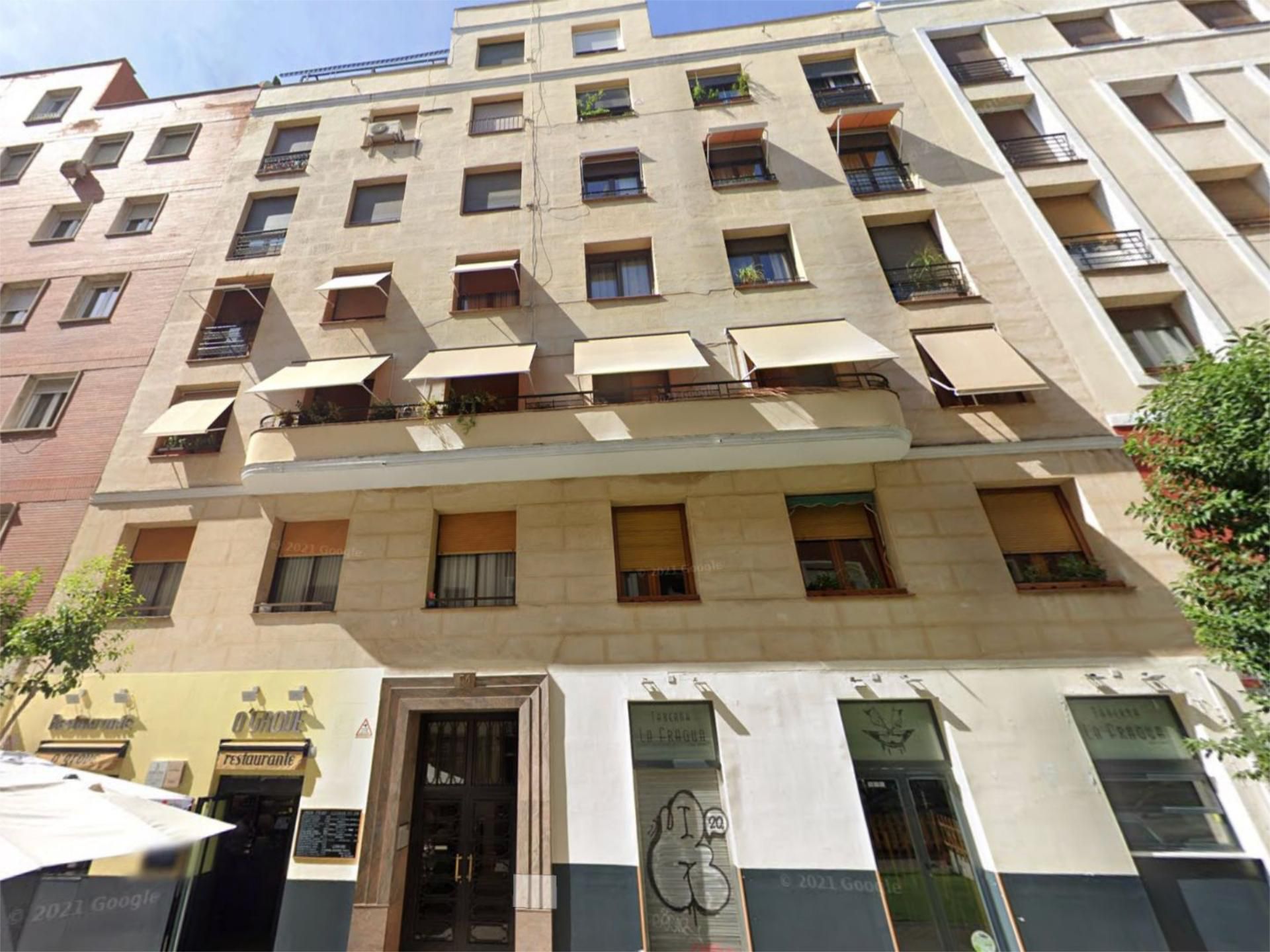 Vista exterior de Piso de alquiler en  Madrid Capital con Balcón