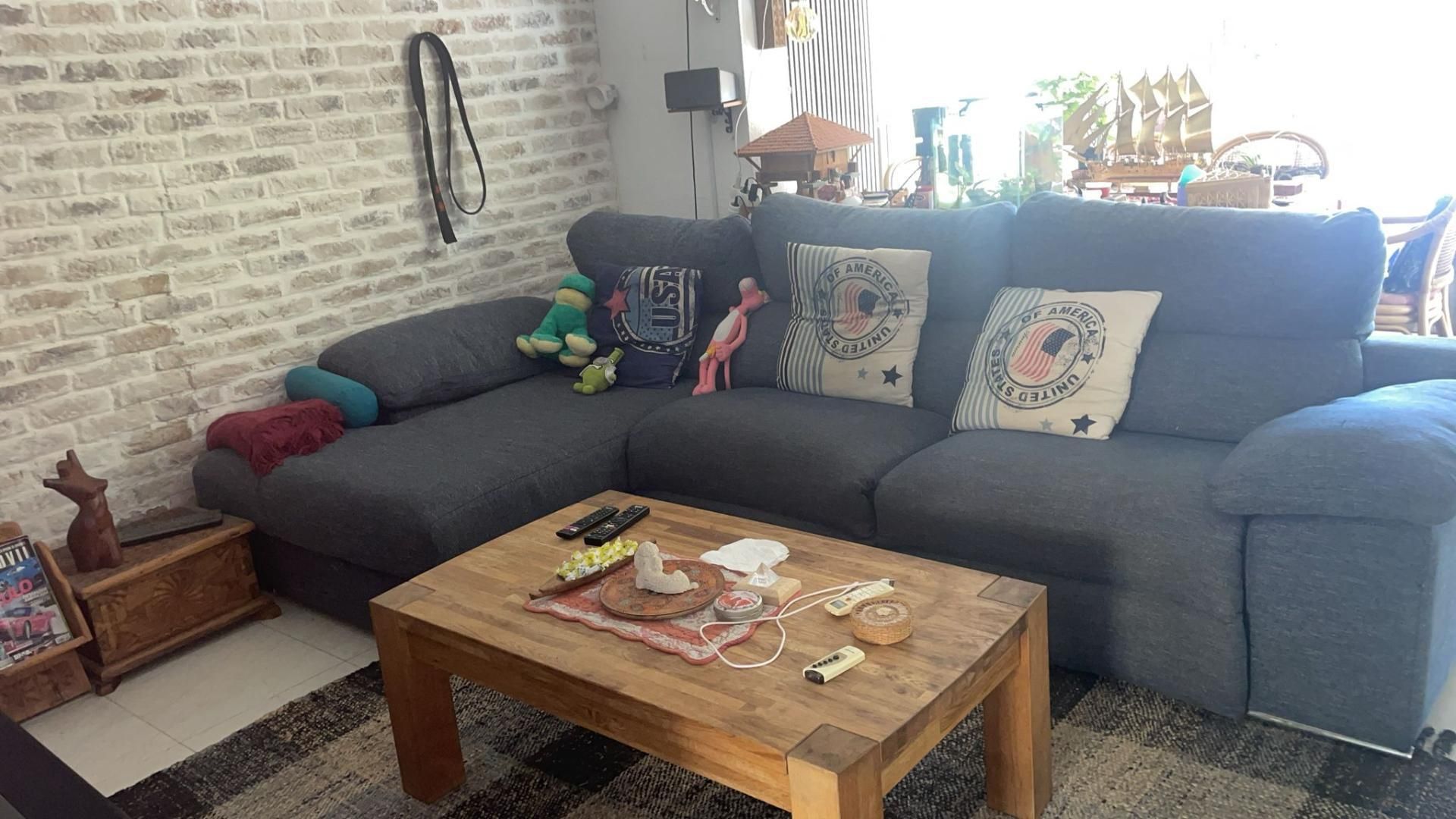 Sala d'estar de Casa o xalet en venda en La Nucia amb Terrassa