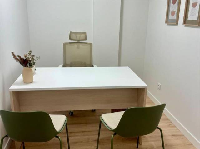 Oficina en Alquiler en Carrer Berenguer de Marquina, 5 en Mercado