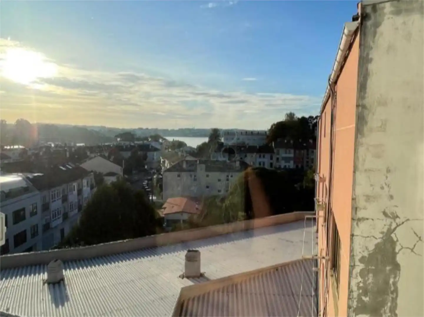 Terraza de Piso de alquiler en Oleiros con Parquet y Amueblado