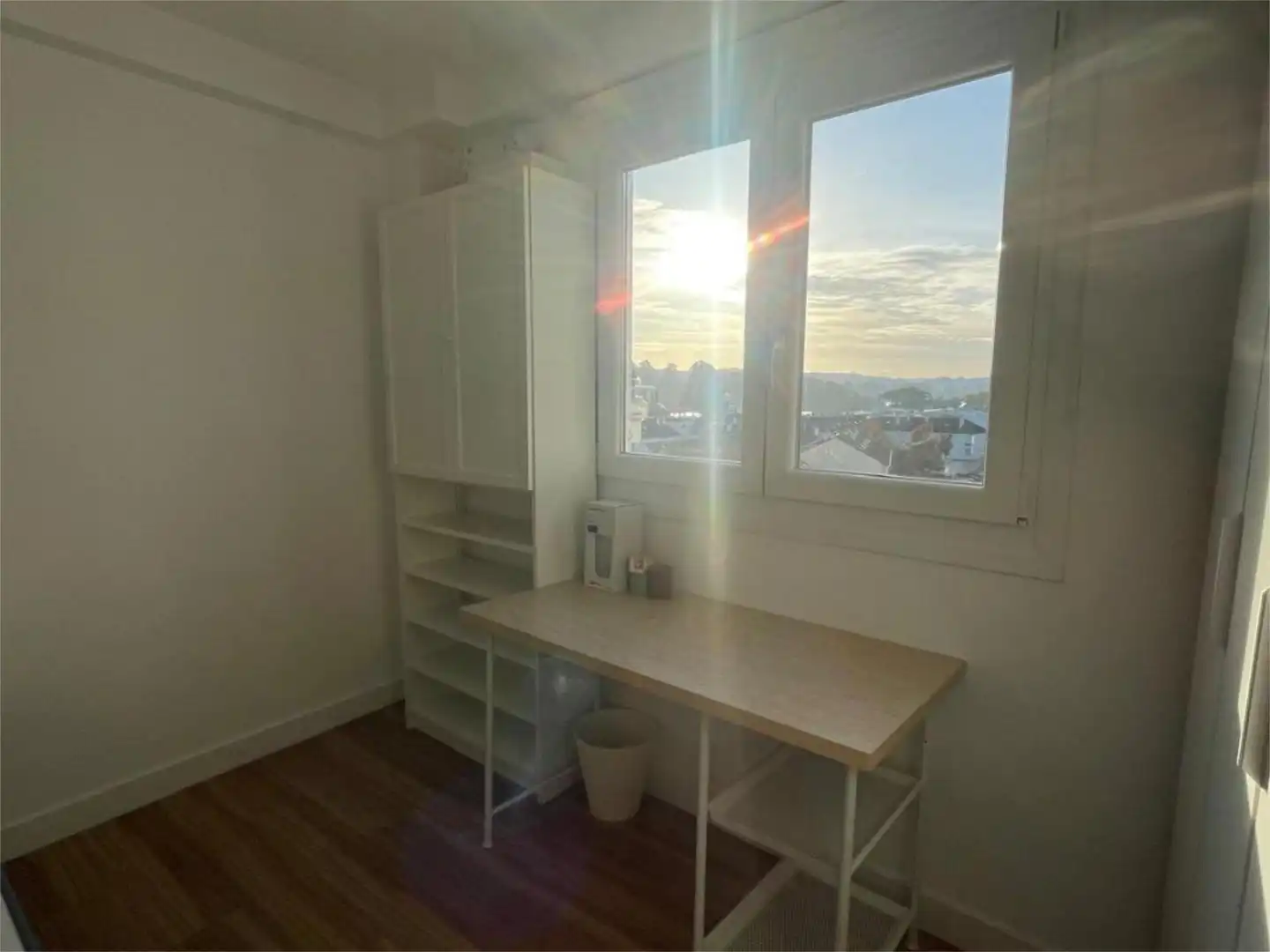 Habitación de Piso de alquiler en Oleiros con Parquet y Amueblado
