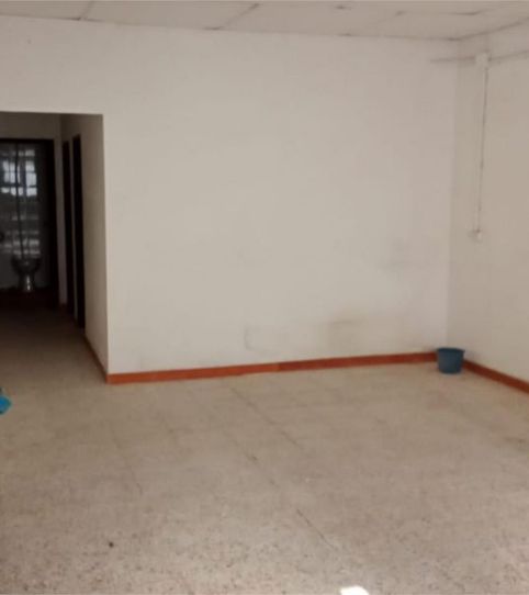 Premises for rent in Calle Doctor Sanchez Becerra, 2, Aznalcóllar, Sevilla - image 2 Photo 2 of Premises for rent in Calle Doctor Sanchez Becerra, 2, Aznalcóllar, Sevilla