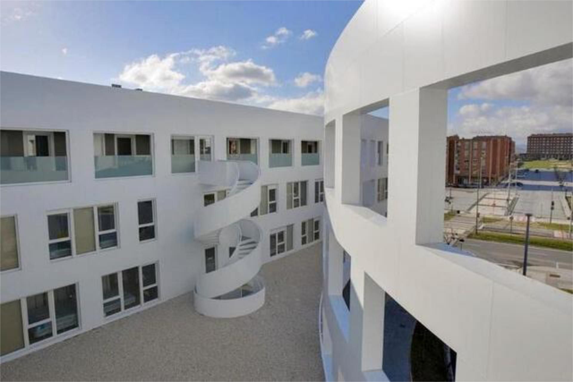 Vista exterior de Apartament en venda en Vitoria - Gasteiz amb Calefacció i Moblat