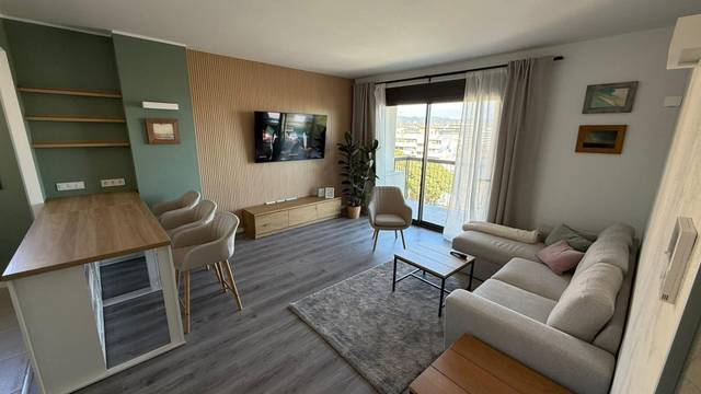 Piso en Alquiler en Avinguda Manuel Fernández Márquez, 75 en Port Forum