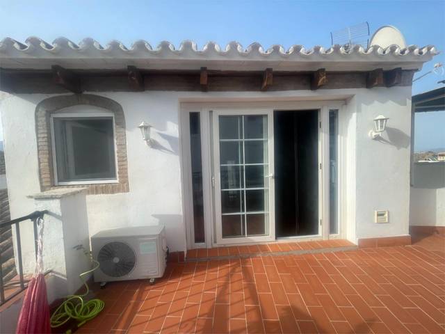 Piso en Alquiler en Calle Teja, 20 en Guaro