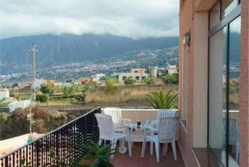 Flat for sale in Los Realejos pueblo, Santa Cruz de Tenerife - image 1 Photo 1 of Flat for sale in Los Realejos pueblo, Santa Cruz de Tenerife