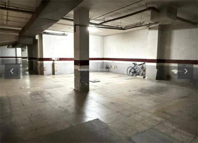 Garaje en Alquiler en Vinyets - Molí Vell