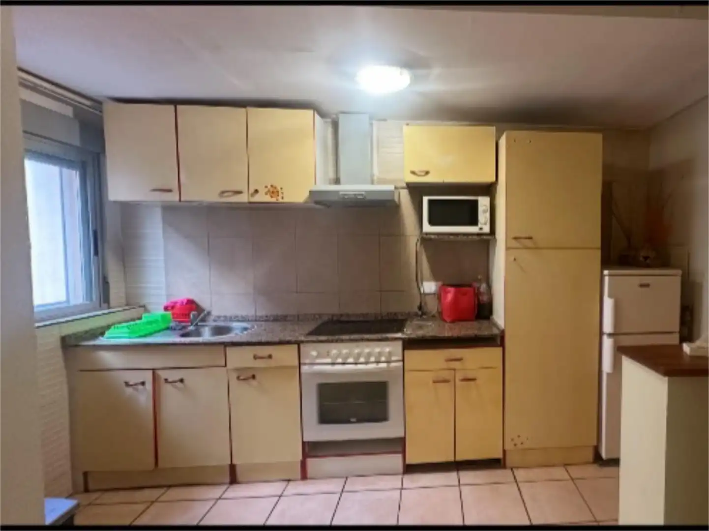 Cuina de Pis en venda en Aguaviva amb Calefacció, Terrassa i Moblat
