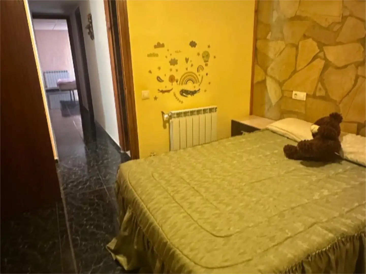 Dormitori de Pis en venda en Aguaviva amb Calefacció, Terrassa i Moblat