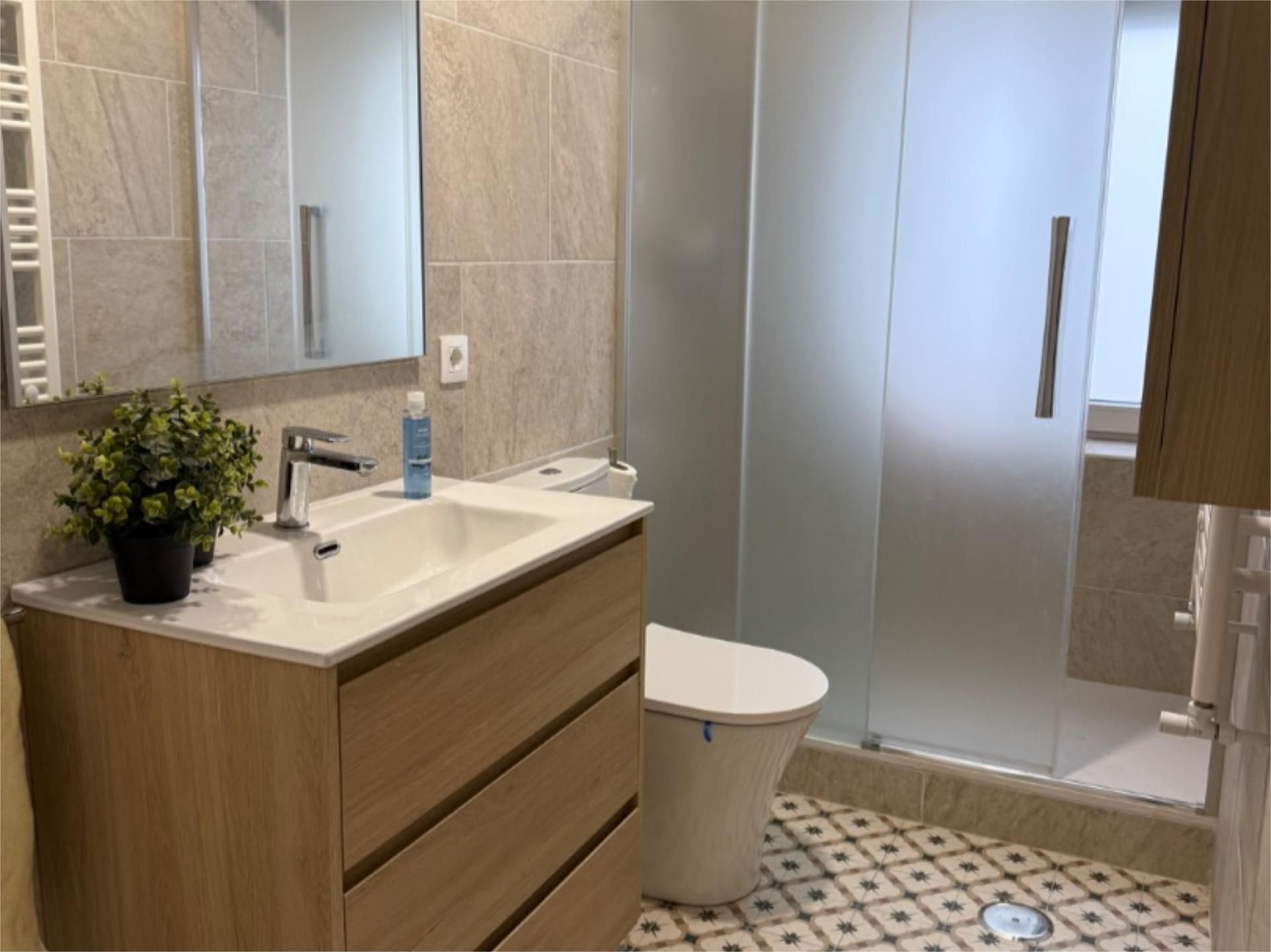 Bathroom of Flat to rent in Ciudad Real Capital  with Air Conditioner