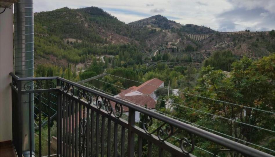 Casa adosada en venda a Calle Veracruz, 8, Castril, Granada - imatge 1 Foto 1 de Casa adosada en venda a Calle Veracruz, 8, Castril, Granada