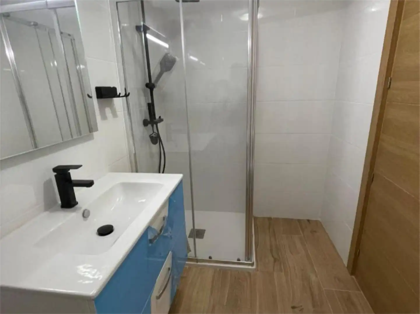Wohnung zur Miete in Calle Llano Amarillo, 8, Los Ángeles - Cruz de Caravaca Badezimmer von Wohnung zur Miete in Almería mit Terrasse und Möbliert