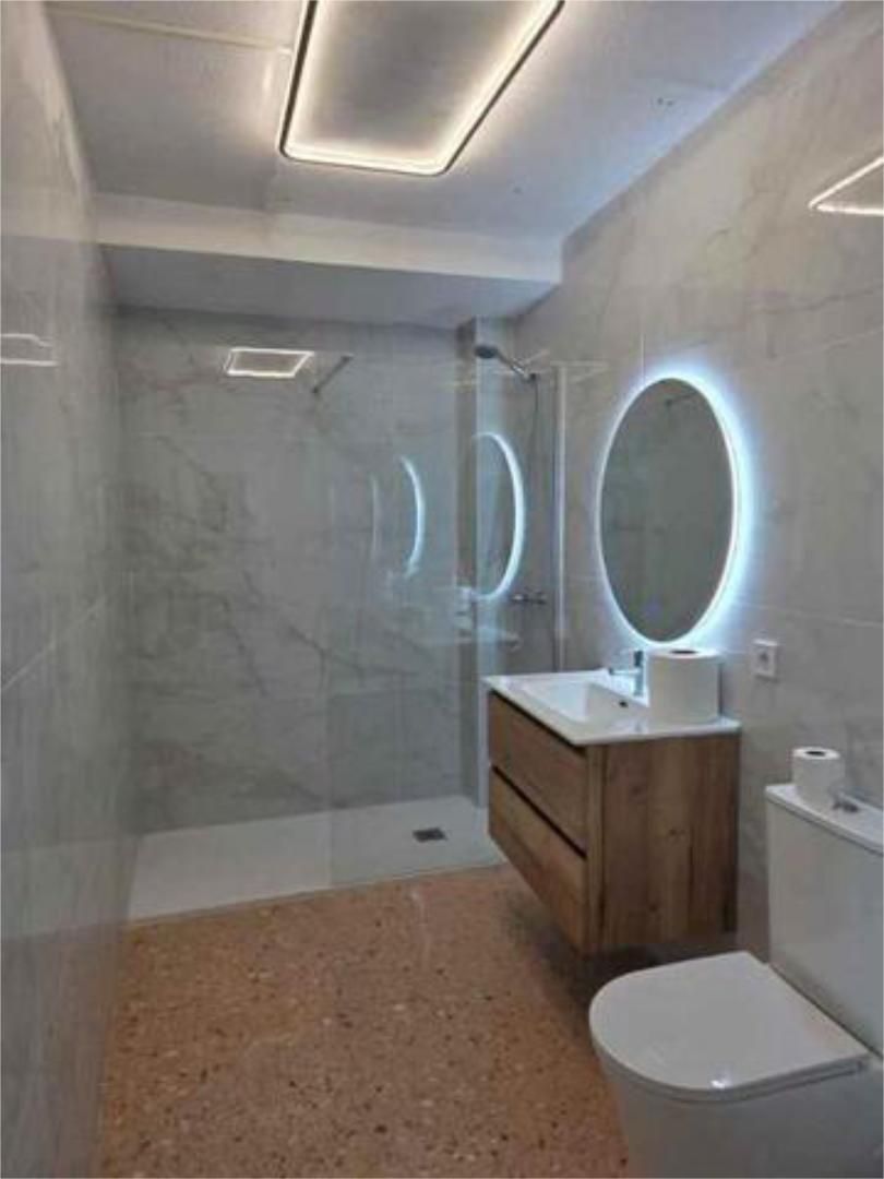 Bathroom of Office to rent in San Vicente del Raspeig / Sant Vicent del Raspeig  with Air Conditioner