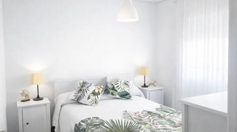 Foto 2 de Pis en venda a Calle Pablo Neruda, 20, Umbrete, Sevilla