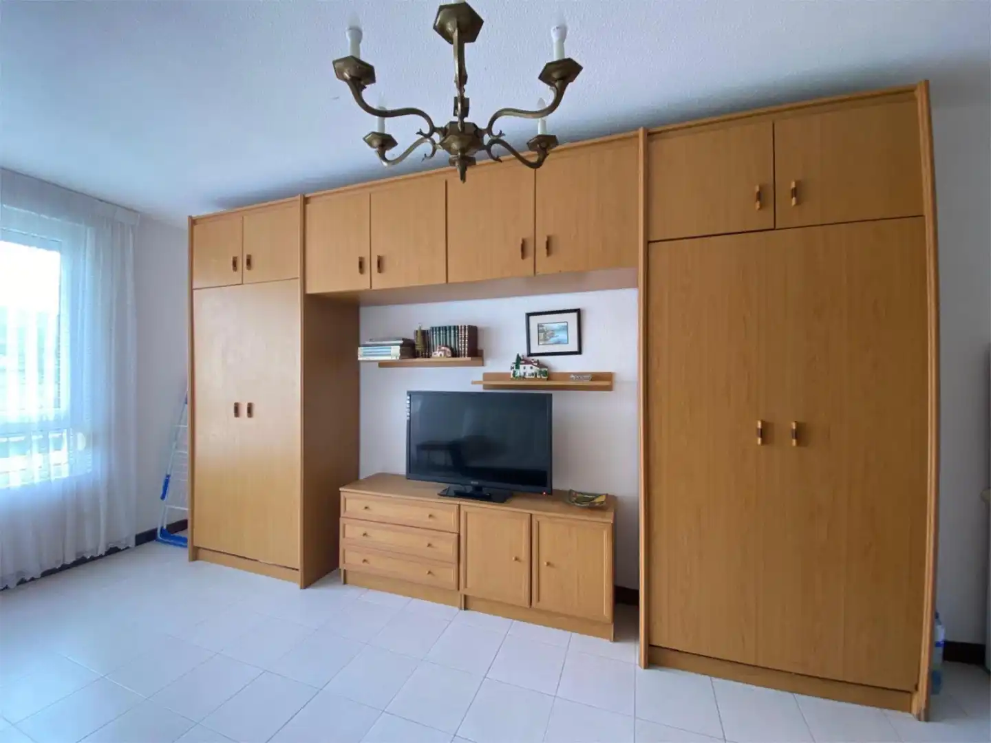Apartamento en venta en Avenida Benedicto Ruiz, 709, Ajo Habitación de Apartamento en venta en Bareyo con Piscina, Amueblado y Parking comunitario