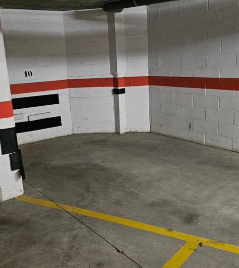 Foto 2 de Garatge en venda a C-230a, 90, Albatàrrec, Lleida