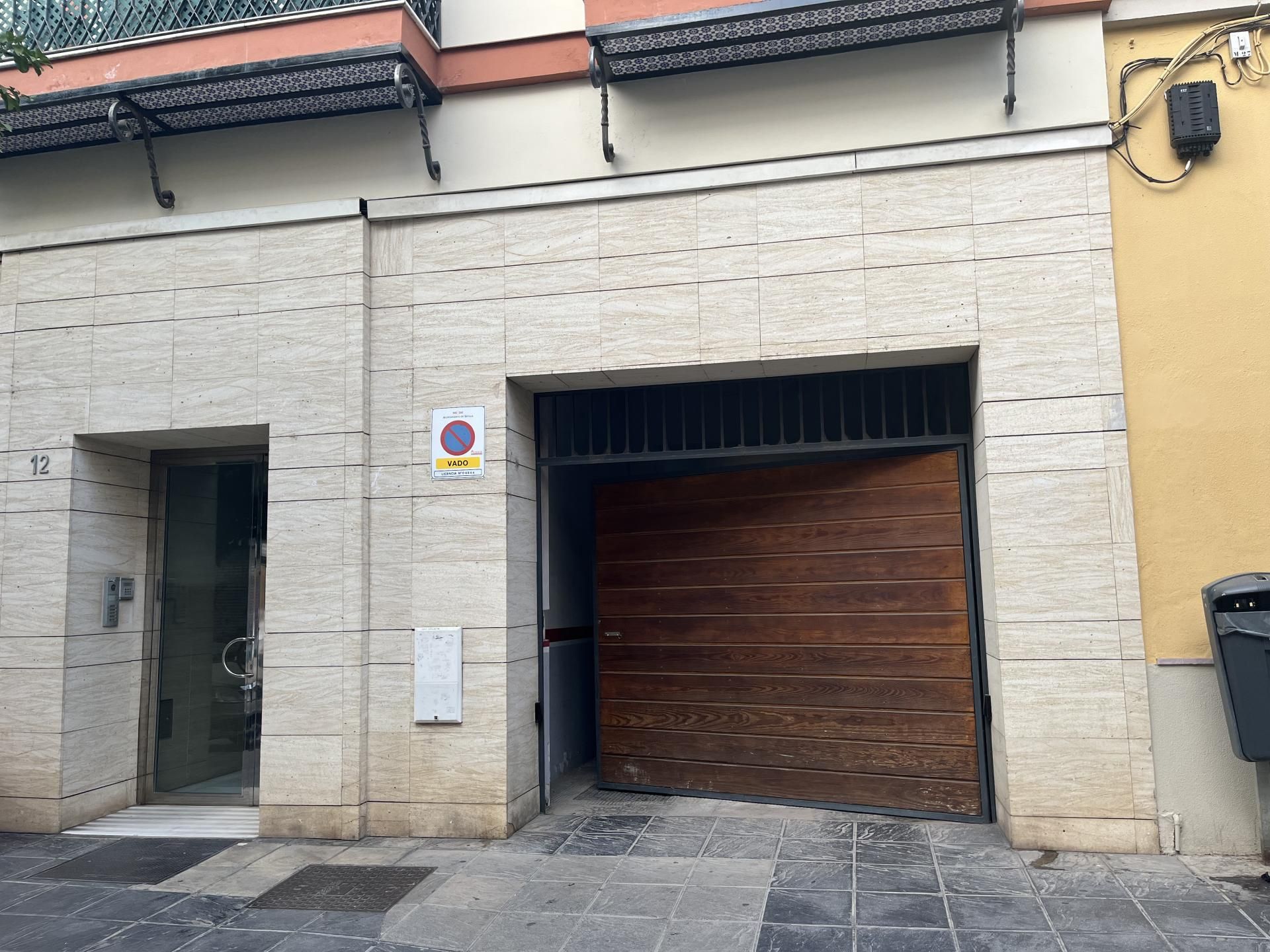 Exterior view of Garage to rent in  Sevilla Capital