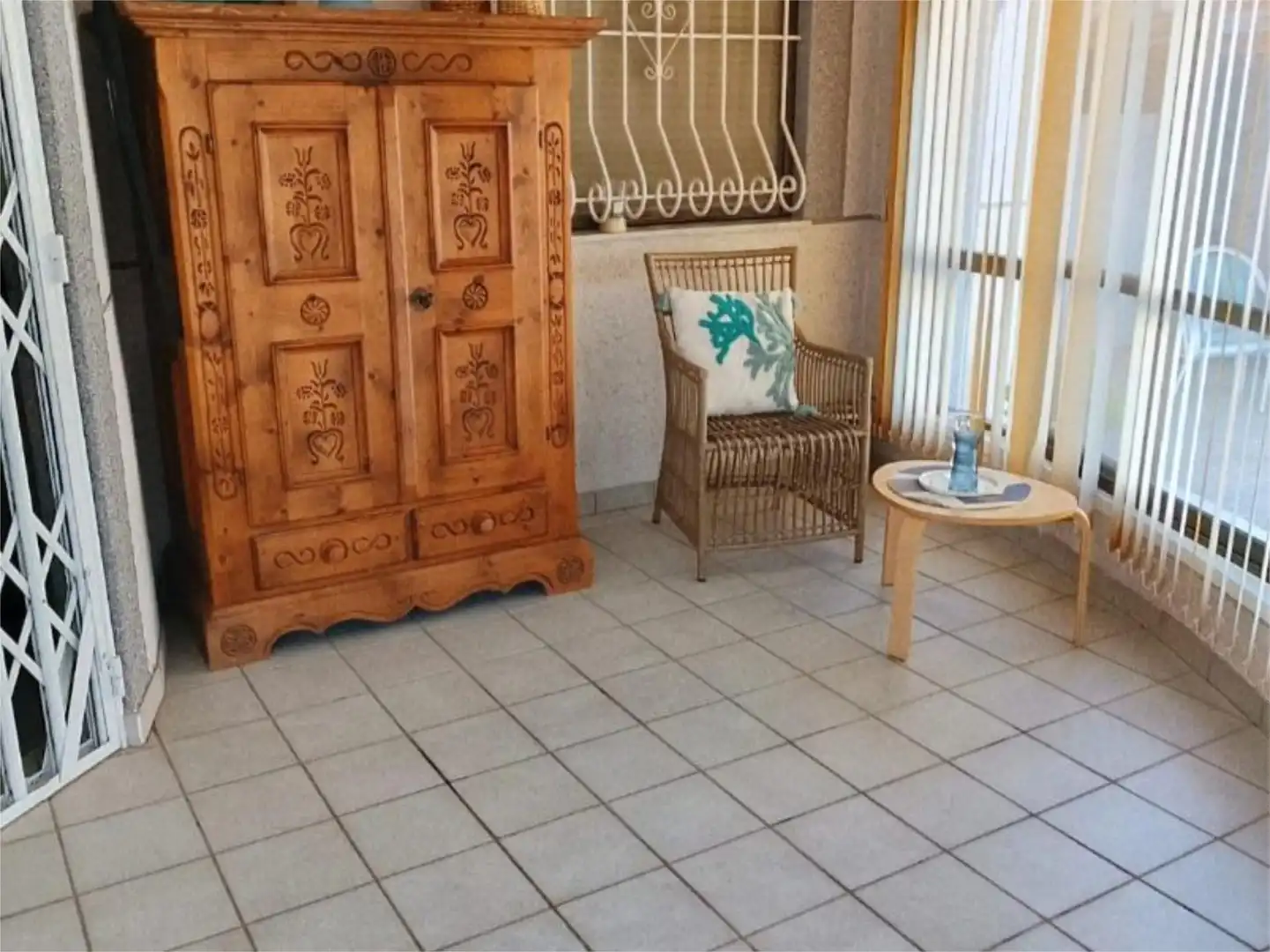 Habitación de Piso en venta en Torrevieja con Jardín privado, Terraza y Piscina
