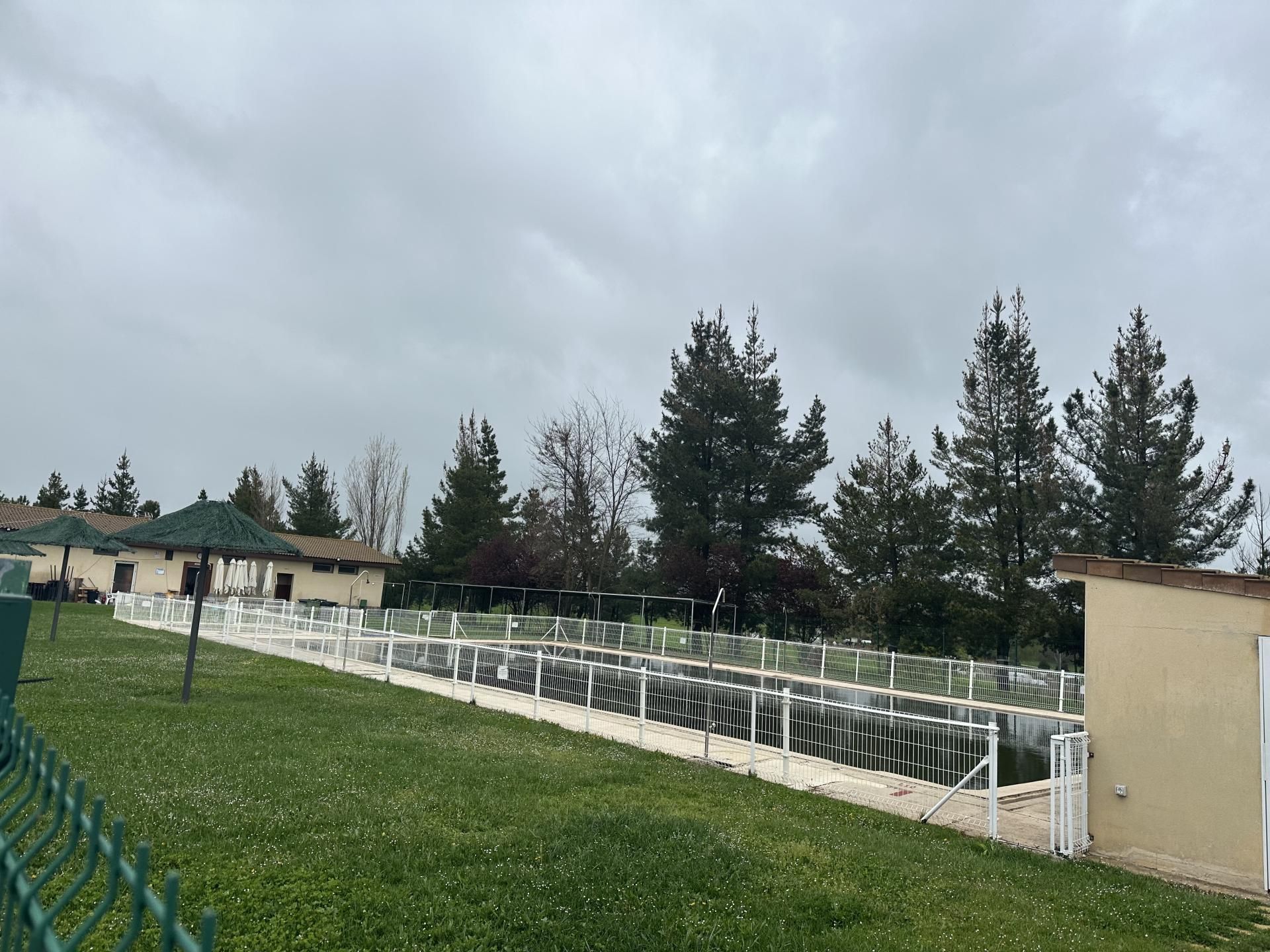 House or chalet for sale in Calle Margarita, 29, Hontanares de Eresma Exterior view of House or chalet for sale in Hontanares de Eresma  with Heating, Private garden and Parquet flooring