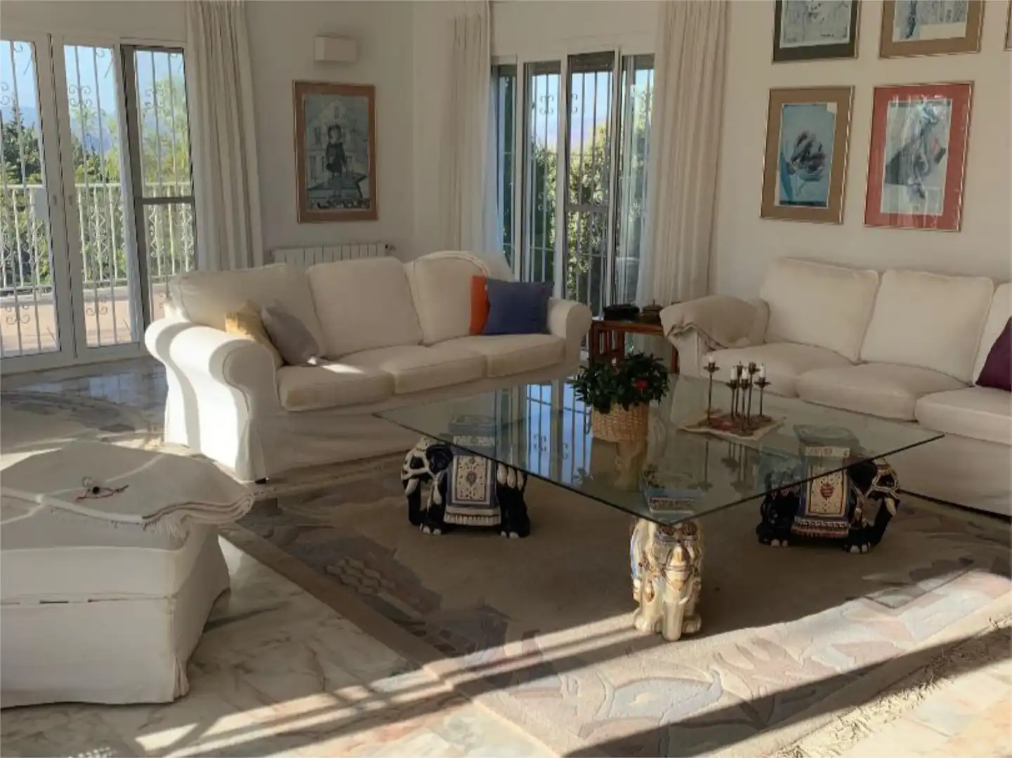 Casa o chalet en venta en Centro Sala de estar de Casa o chalet en venta en Alhaurín El Grande con Calefacción, Jardín privado y Terraza