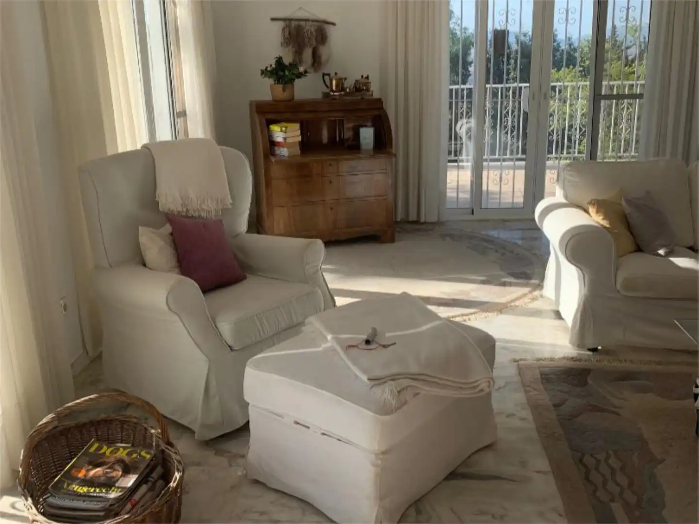 Casa o chalet en venta en Centro Sala de estar de Casa o chalet en venta en Alhaurín El Grande con Calefacción, Jardín privado y Terraza