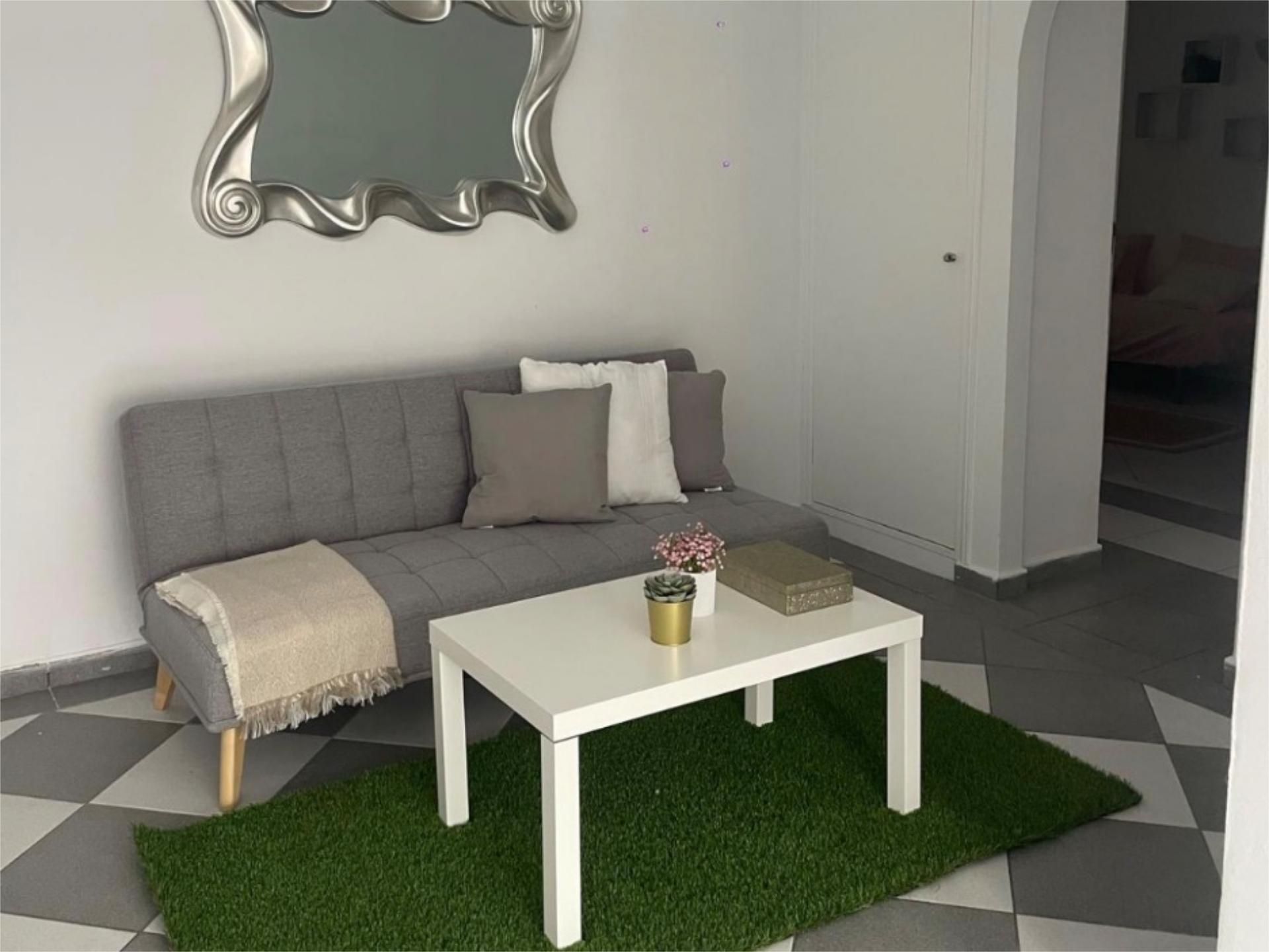 Flat to share in Avenida Escaleritas, 54, Altavista - Don Zoilo Living room of Flat to share in Las Palmas de Gran Canaria  with Parquet flooring and Furnished