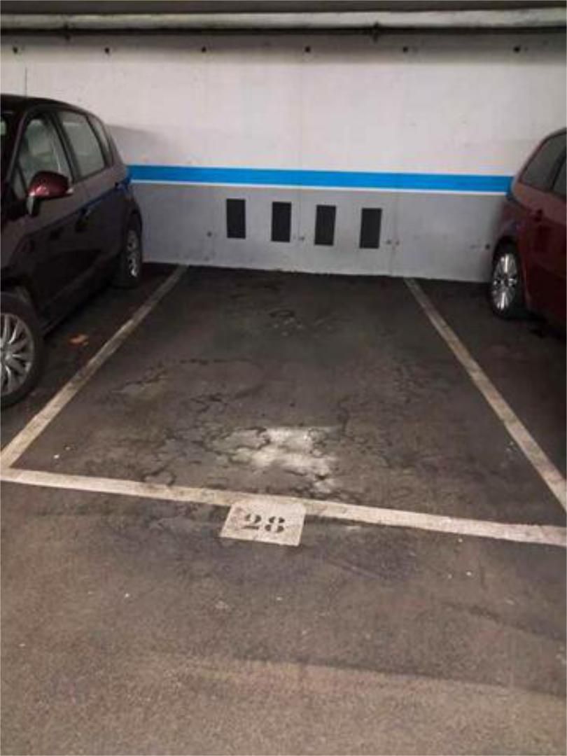 Aparcament de Garatge de lloguer en Oviedo 