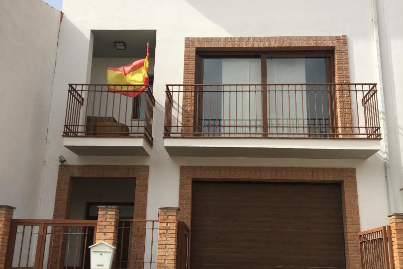 Casa adosada en venda a Calle Doctor Severo Ochoa, 15, La Guardia de Jaén, Jaén - imatge 1 Foto 1 de Casa adosada en venda a Calle Doctor Severo Ochoa, 15, La Guardia de Jaén, Jaén