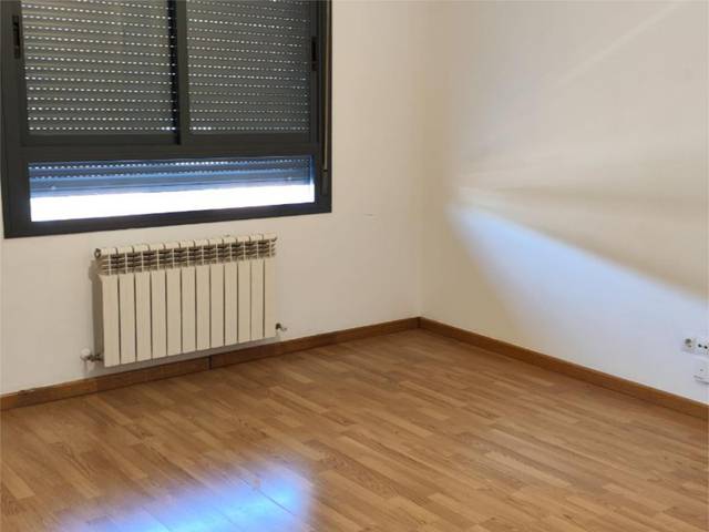 Piso en Alquiler en Calle de Molina, 57 en Almenara -Ventilla