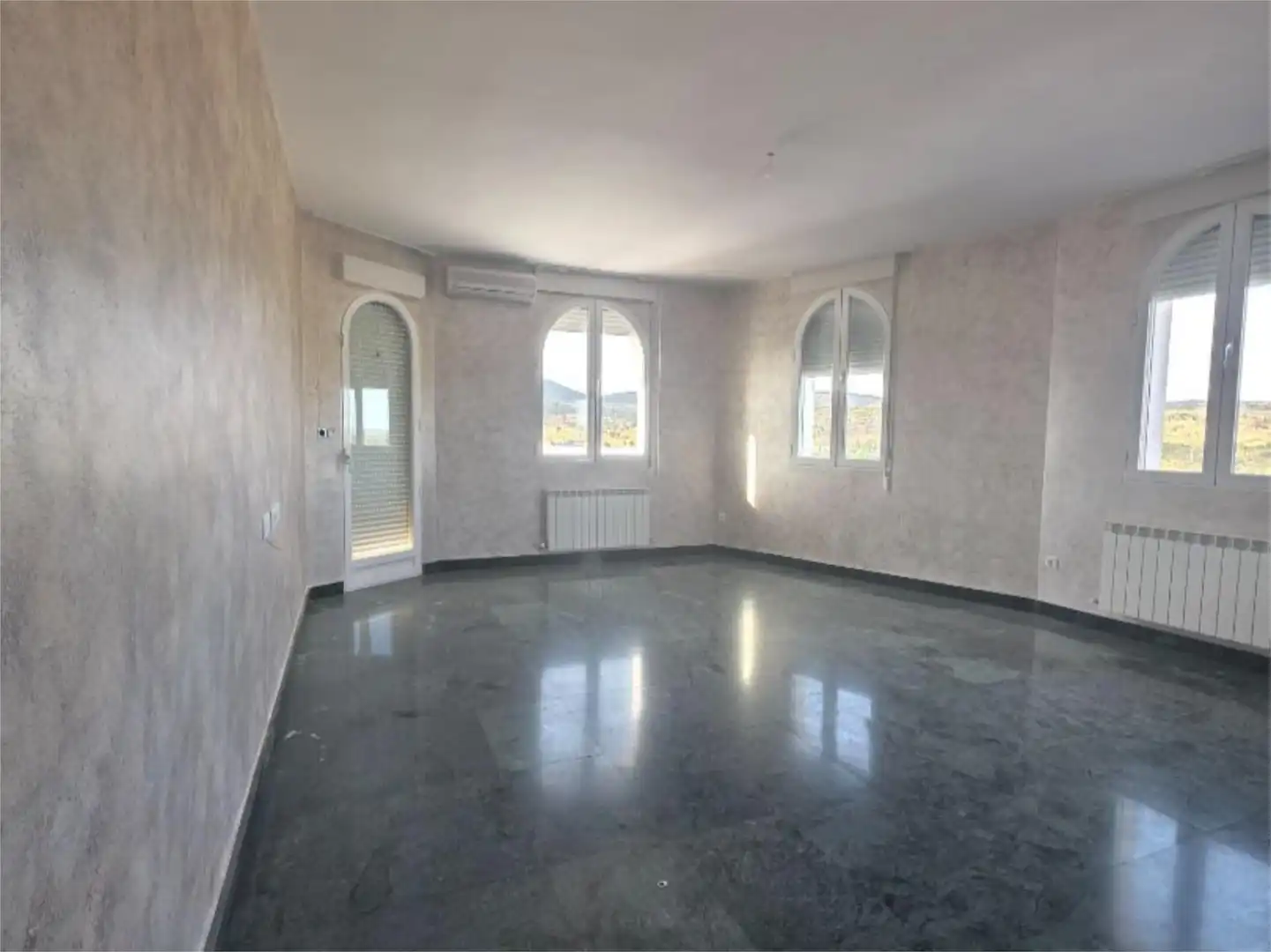 Houses for sale in Calle la Era, 8, Villa del Prado Living room of Houses for sale in Villa del Prado with Air Conditioner, Heating and Private garden
