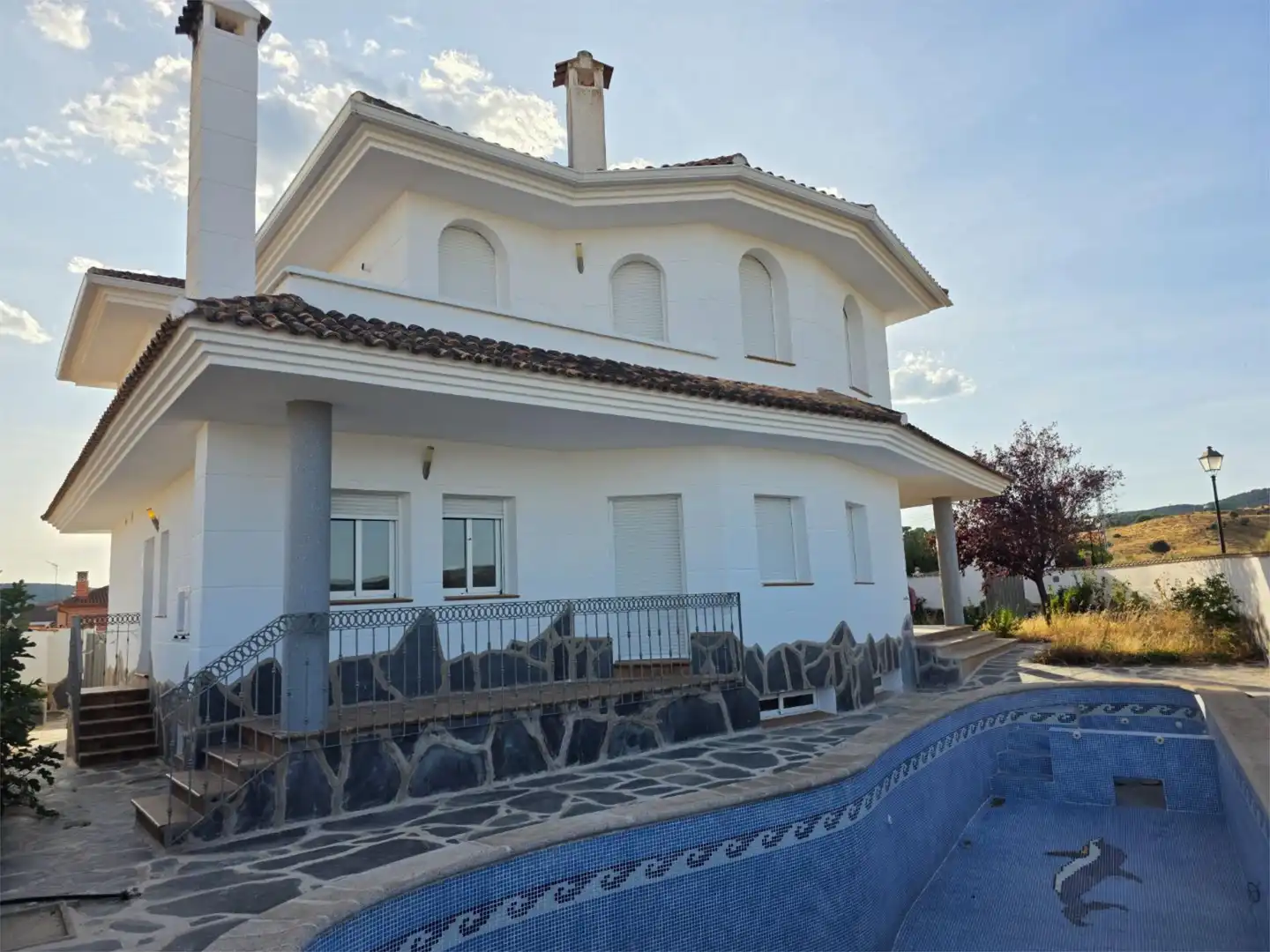 Houses for sale in Calle la Era, 8, Villa del Prado Exterior view of Houses for sale in Villa del Prado with Air Conditioner, Heating and Private garden